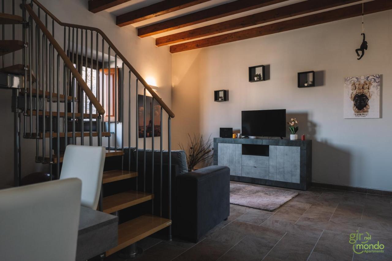 كاتانيا Giro Nel Mondo Apartments المظهر الخارجي الصورة