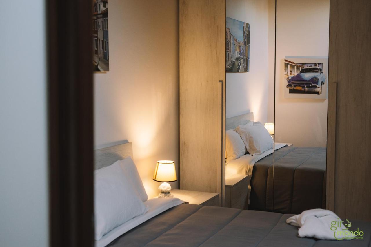 كاتانيا Giro Nel Mondo Apartments المظهر الخارجي الصورة