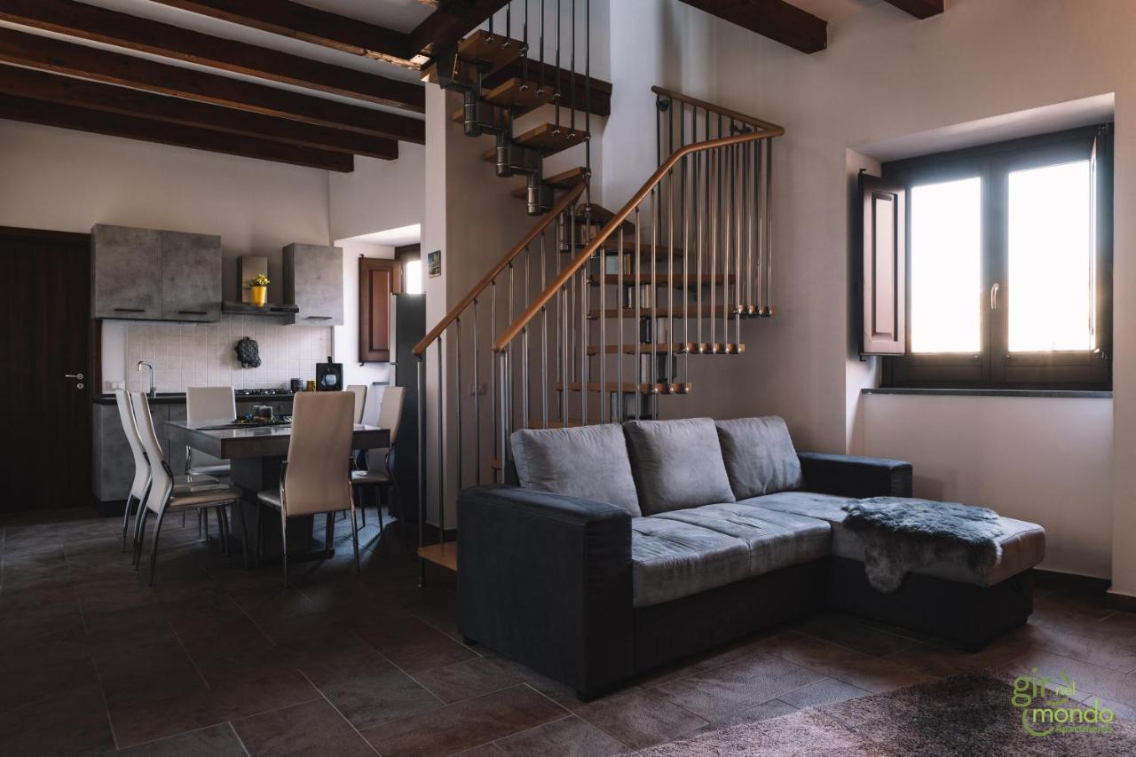 كاتانيا Giro Nel Mondo Apartments المظهر الخارجي الصورة